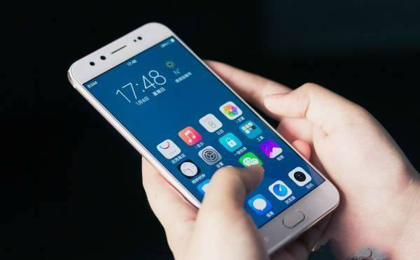 现在最不得值得购买的手机,oppor11上榜,最后一款买后悔