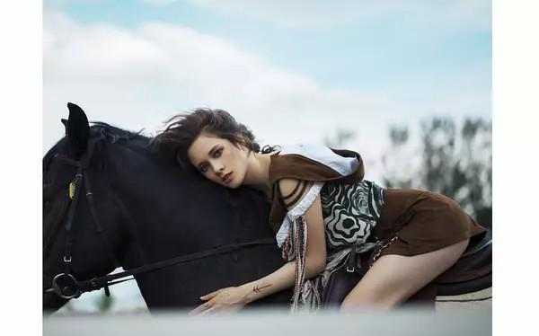 徐嘉雯主演电影《终极胜利》剧照