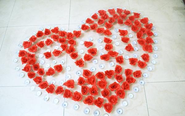 哥们爱上了我的情人,要兄弟还是要女人是个很严肃的问题?