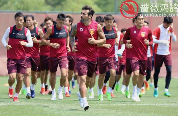 蔷薇鸿鹄:2018中超河北华夏幸福全赛程