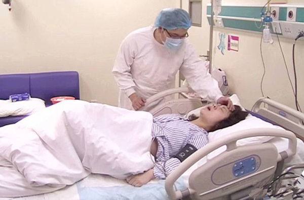 产妇分娩最尴尬五件事生完孩子脸皮都厚了看完心疼女人一万遍