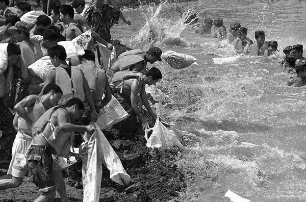 让人泪奔的1998年除了大洪水