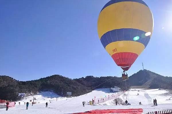 7d影院,雪地真人cs,兒童戲雪樂園:包含迷你高爾夫,充氣城堡,雪地滑 