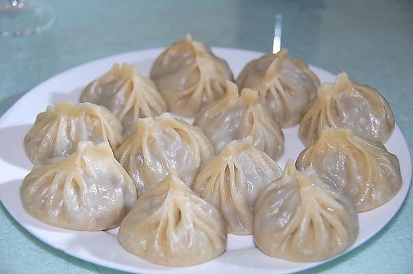 新疆人酷爱的早餐之一,油塔子,面薄似纸,层次很多,老少皆宜!