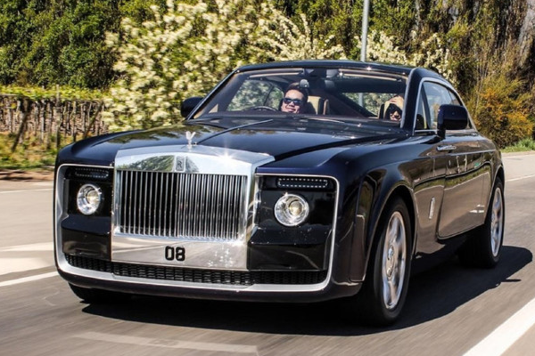 香港富豪李建勤,拥有豪车超跑最多的中国人