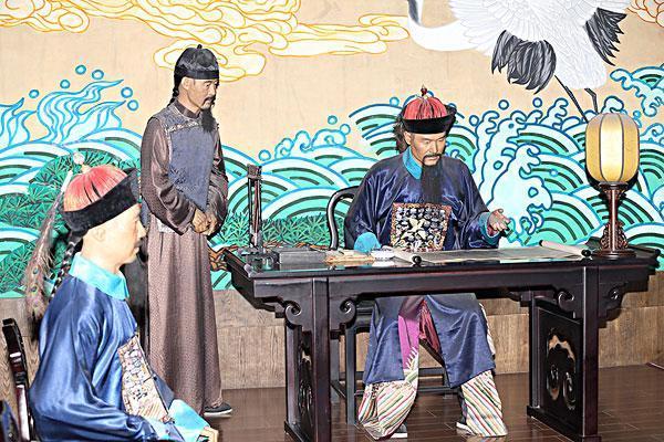 三个古代官员办公用具,一个消失、一个仍在用、另一个传入日本?