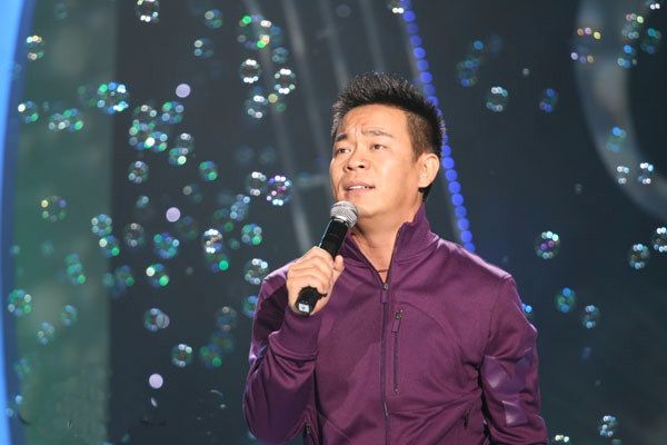 的孙浩出道很早,他在21岁时就在电影《天皇巨星》里饰演男主角马自乐