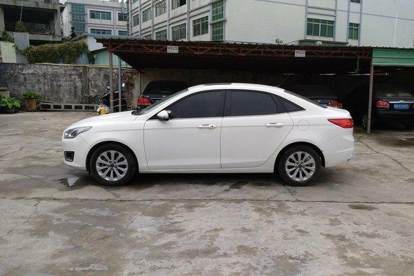 人送外号爆眼小马丁福特福睿斯2015款15l自动时尚型