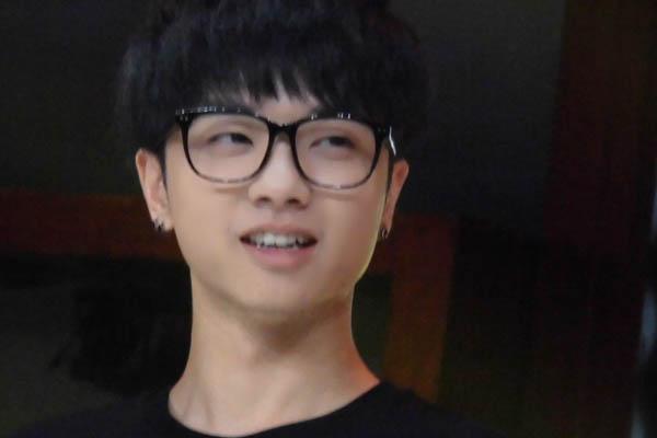 华晨宇是如何做到减肥完脱胎换骨的?辟谷让其焕然一新