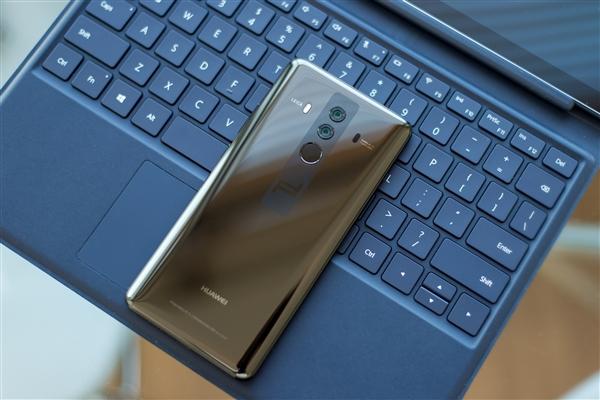 华为p20保时捷版被确定, 价格感人, 网友: 想买也买不起!