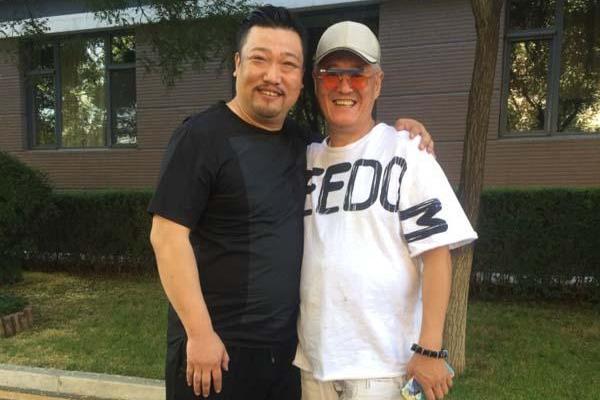 贾冰在《乡村爱情10》登场,与赵本山做亲家,难