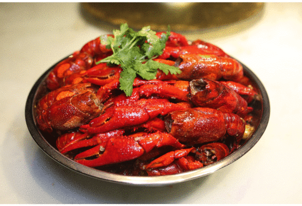 全武汉最好吃的虾在哪里 "潜江油焖大虾"现身口味堂