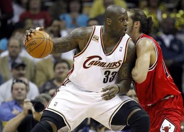 为何如今nba背身单打越来越少?小球盛行,科比退役后再无大师!