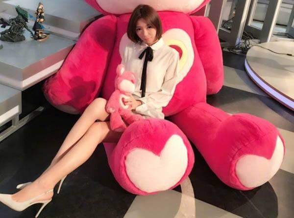 lol曾经的四大女解说,如今都离开了lpl的舞台|苏小妍|英雄联盟|小楼