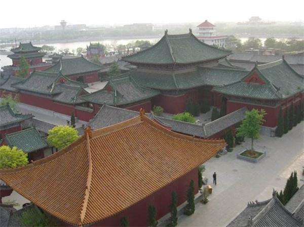 河南开封 商业化鼎盛时期的北宋皇城遗址