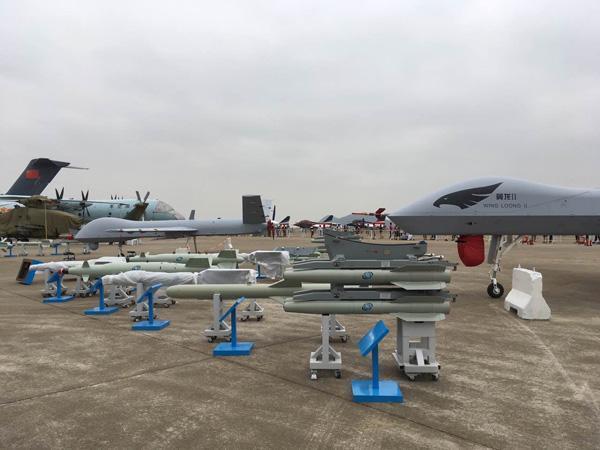 正文       中国无人机弹药   蓝箭-7也有多款改进型号,比如:雷达制导