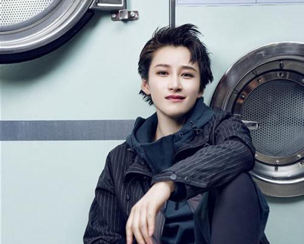 前任三她火了红海行动她也火了面对票房赵丽颖很难堪