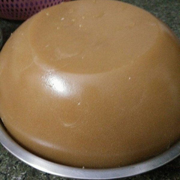 碱水糕,小时候特别喜欢吃,后来再也找不到了.