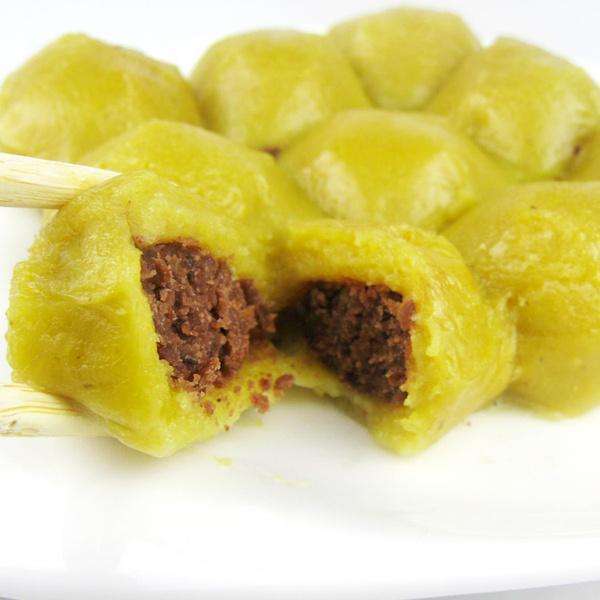 姥姥给我们做过年美食成本不到10元,"粘"是一种亲情的温馨回忆