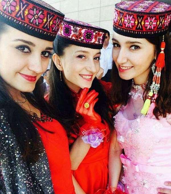 中国白种人为主的一个县, 女孩子超美, 可惜很少与外族通婚!