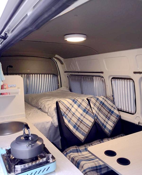 一万多元面包车改出了房车的效果