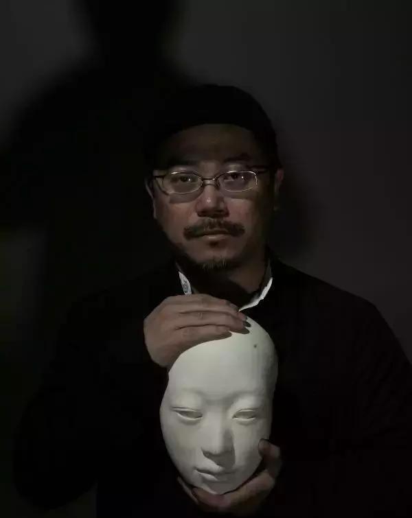 "那时花开"的成功少不了叶锦添这个名字,他代表"新东方主义"