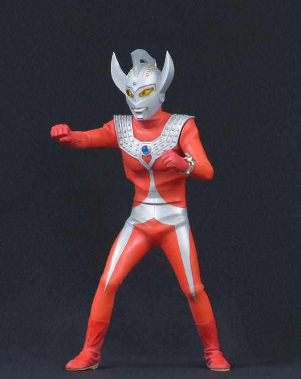 小时候最喜欢的四位奥特曼他们就是我们的童年英雄奥特曼