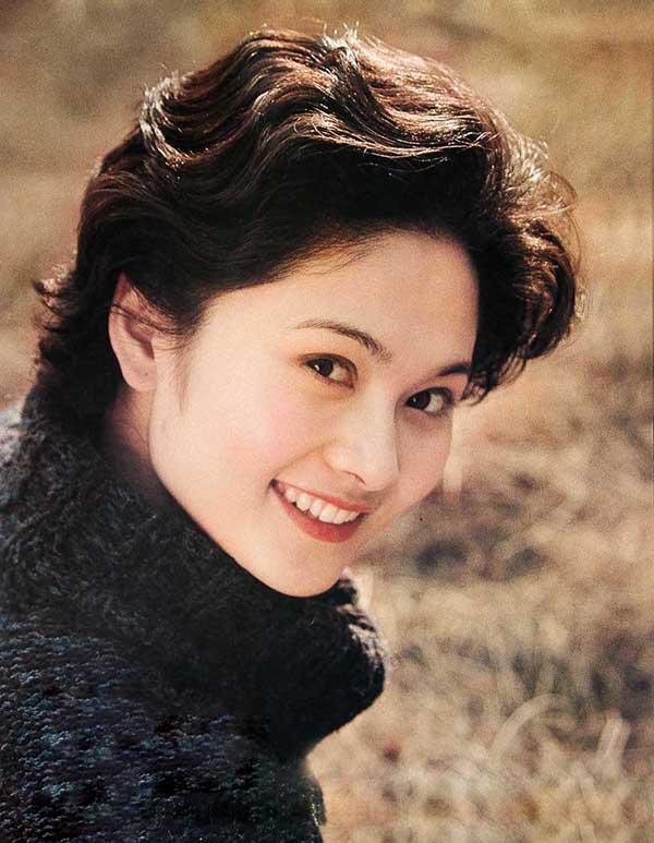 最全的八十年代明星照片伴随着我们的青春回忆