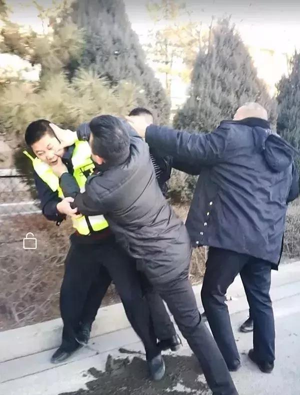 朔州市朔城区1.12袭警事件致使两名交警受伤