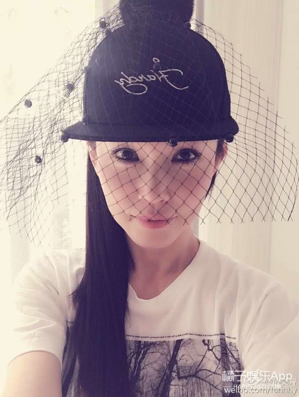 还记得金大班中的任黛黛吗她现在长这样