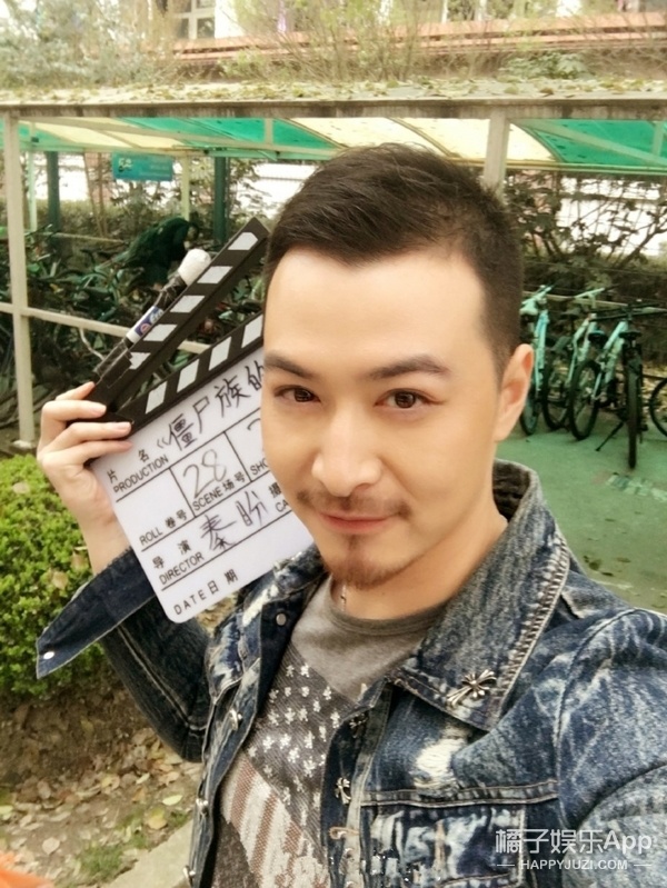 好吧,原来你是这样的郭帅.不过看他微博,还是个火爆又护短的老公耶.