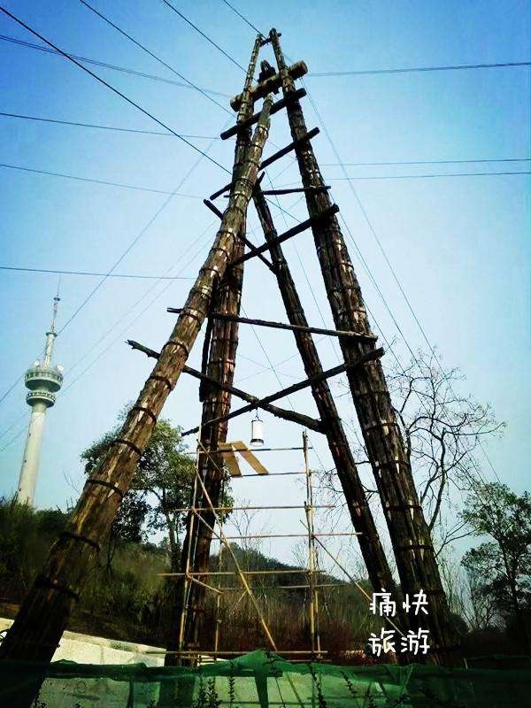 天车——自贡历史和文化的地标|盐井|天车|自贡_新浪新闻