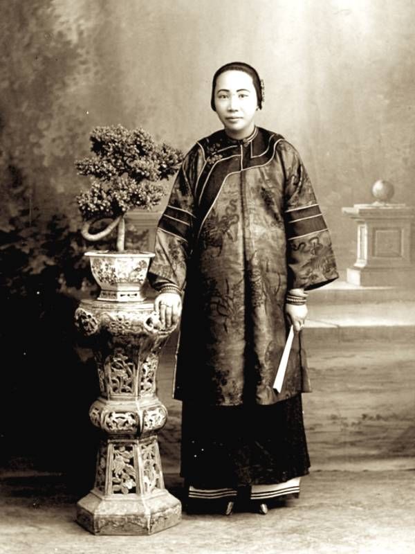 晚清女子照片 李鸿章夫人赵小莲等!