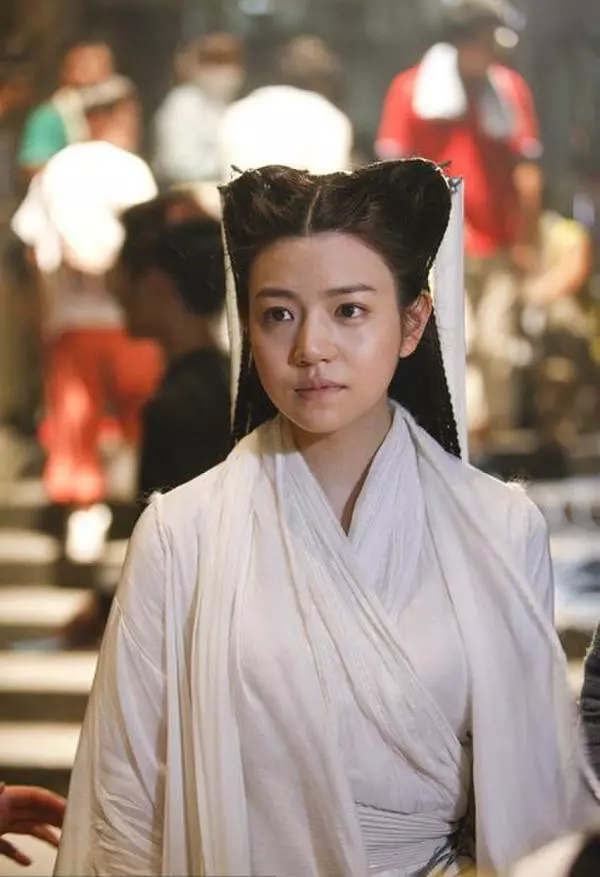 李若彤时隔二十三年再扮小龙女,年近五十仍完胜刘亦菲陈妍希!