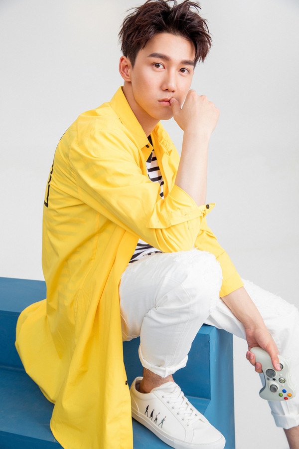 王一哲《凤囚凰》临危受命平定内乱 与白鹿共破敌寇