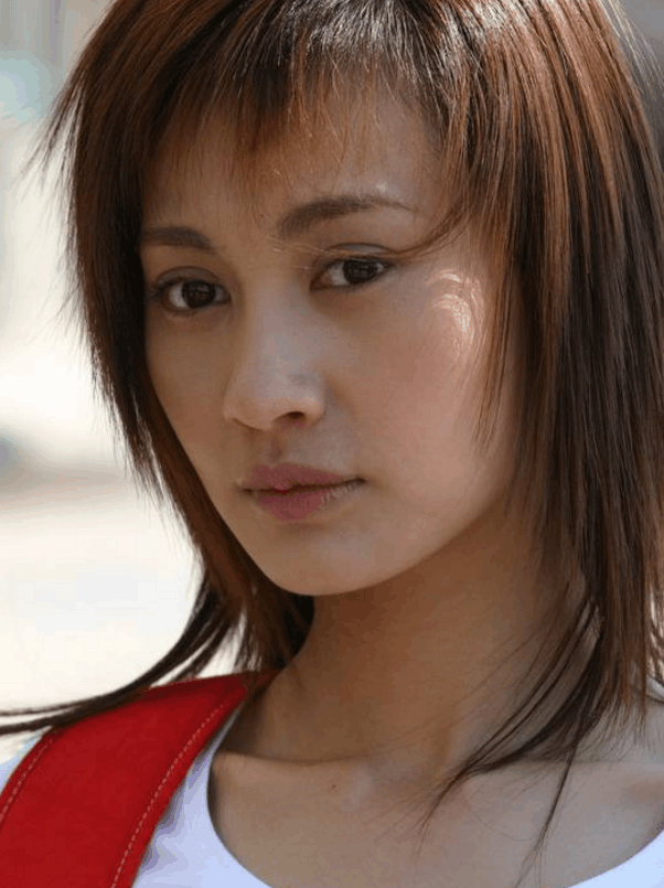 范冰冰的"情敌",曾经的四小天后,却不嫁豪门,如今活成这样