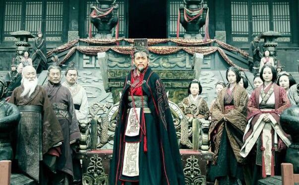 在秦昭襄王时期有2个著名的人物,他们为秦国独霸天下贡献卓著,一个是