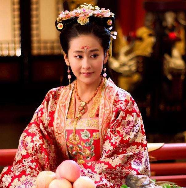 揭秘:古代宫女为何先于公主和驸马同房?