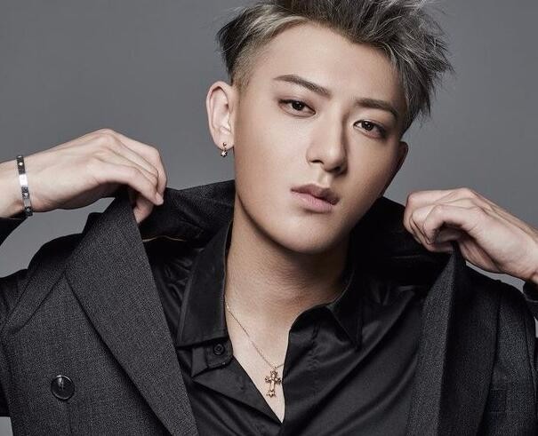 Exo中国四帅的外国名 黄子韬来头最大 吴亦凡的却最普通 Exo中国四帅的外国名 黄子韬来头最大 吴亦凡的却最普通