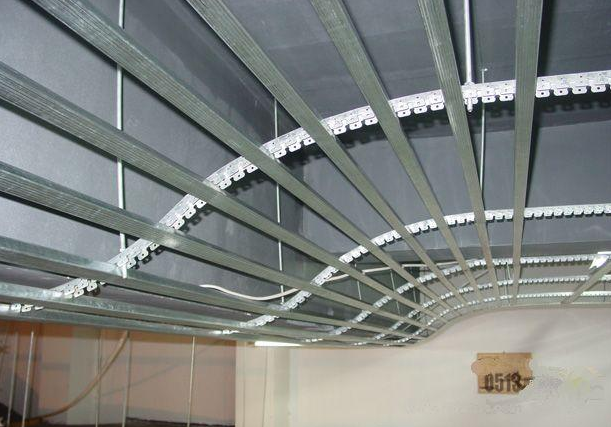 老师傅说要这样装,后悔知道的太晚|吊顶|龙骨|吊杆_新浪新闻