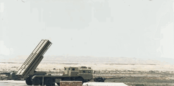 俄专家:火箭炮分两种,一种叫中国火箭炮!一种叫别人家火箭炮!