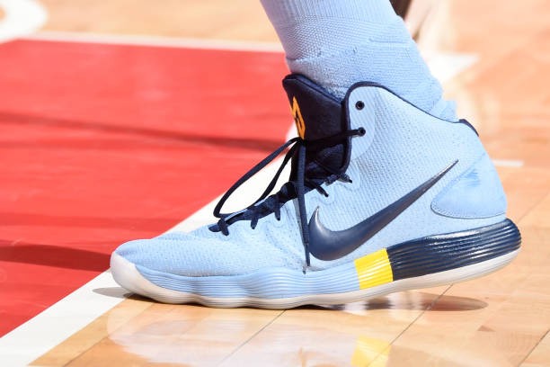 马克-加索尔 / nike hyperdunk 2017 pe