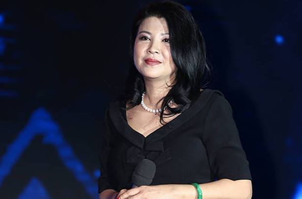 她20岁出道因一首歌爆红,上过3次春晚,事业最高峰时患上抑郁!