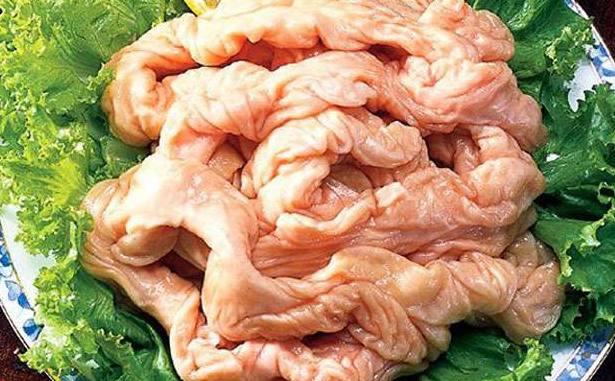 猪大肠里面放大葱好吃到不行出锅后被老公一人吃光了