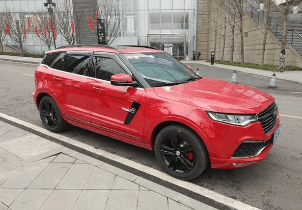 众泰t700手动爆改, 骚红外观熏黑轮毂和4排气, 不看车标就是豪车