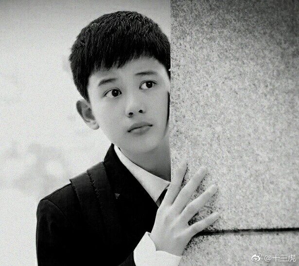 胡先煦在电视剧《老男孩》里饰演的萧晗蛮抓人的,情"煦"盎然