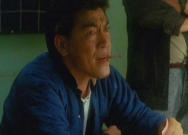 香港90年代电影中的扮丑装容哪个最逼真为艺术献身了