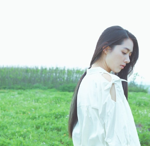 林巧儿攥了攥拳头,一咬牙,一跺脚,就朝着叶秋的脸颊亲来