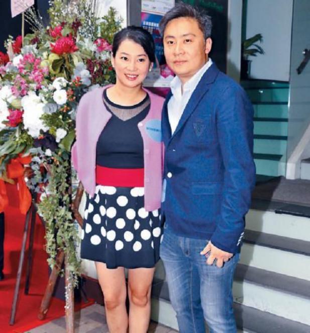 很多时候,老公在外面偷吃惹得麻烦,都要陈伶俐来善后,但也正是因为