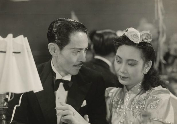 80年前上海滩最美影后胡蝶,中国第一位电影皇后,引领时尚